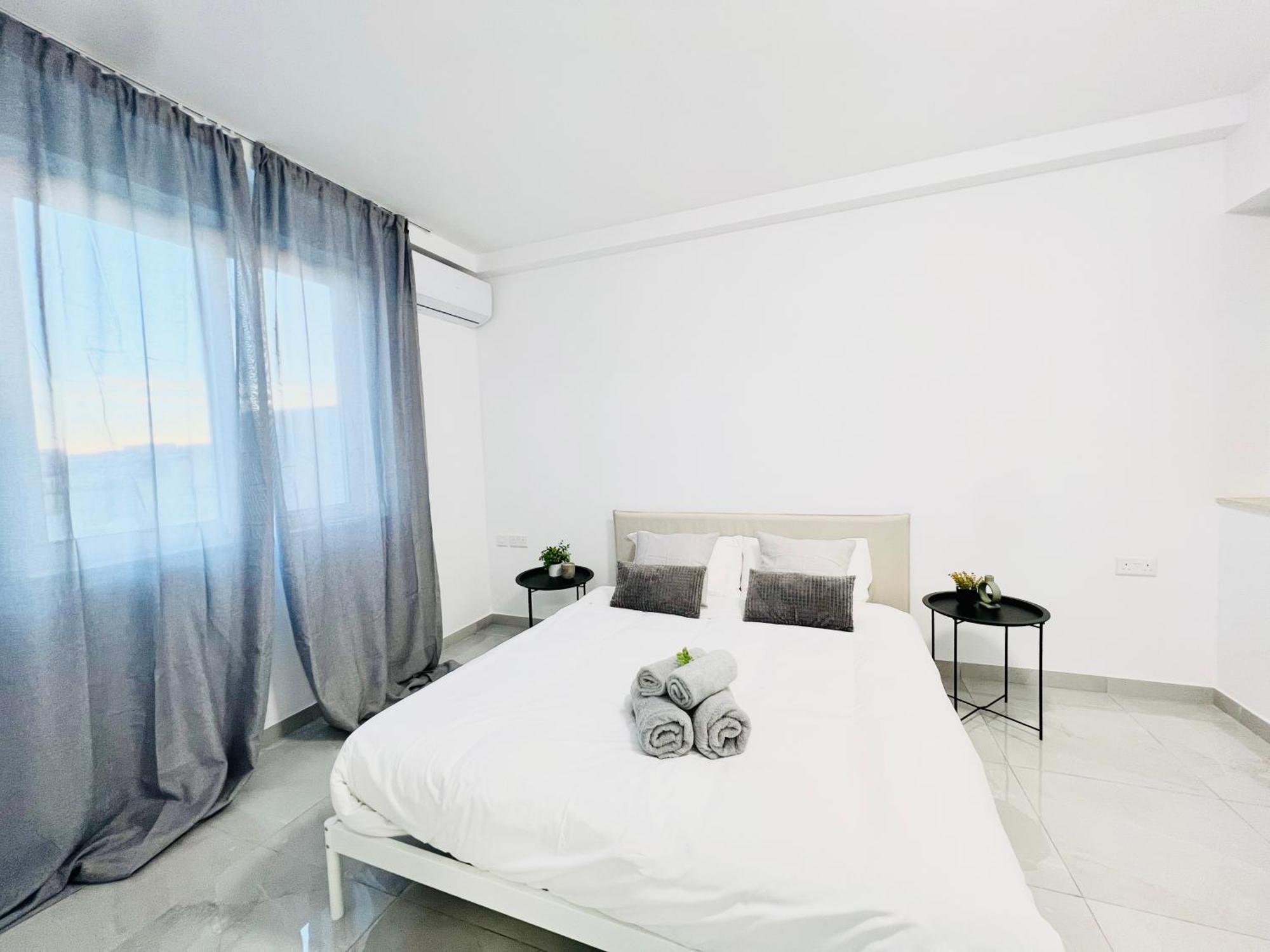 Sunshine Suits - Brand New Apartments Msida Eksteriør bilde