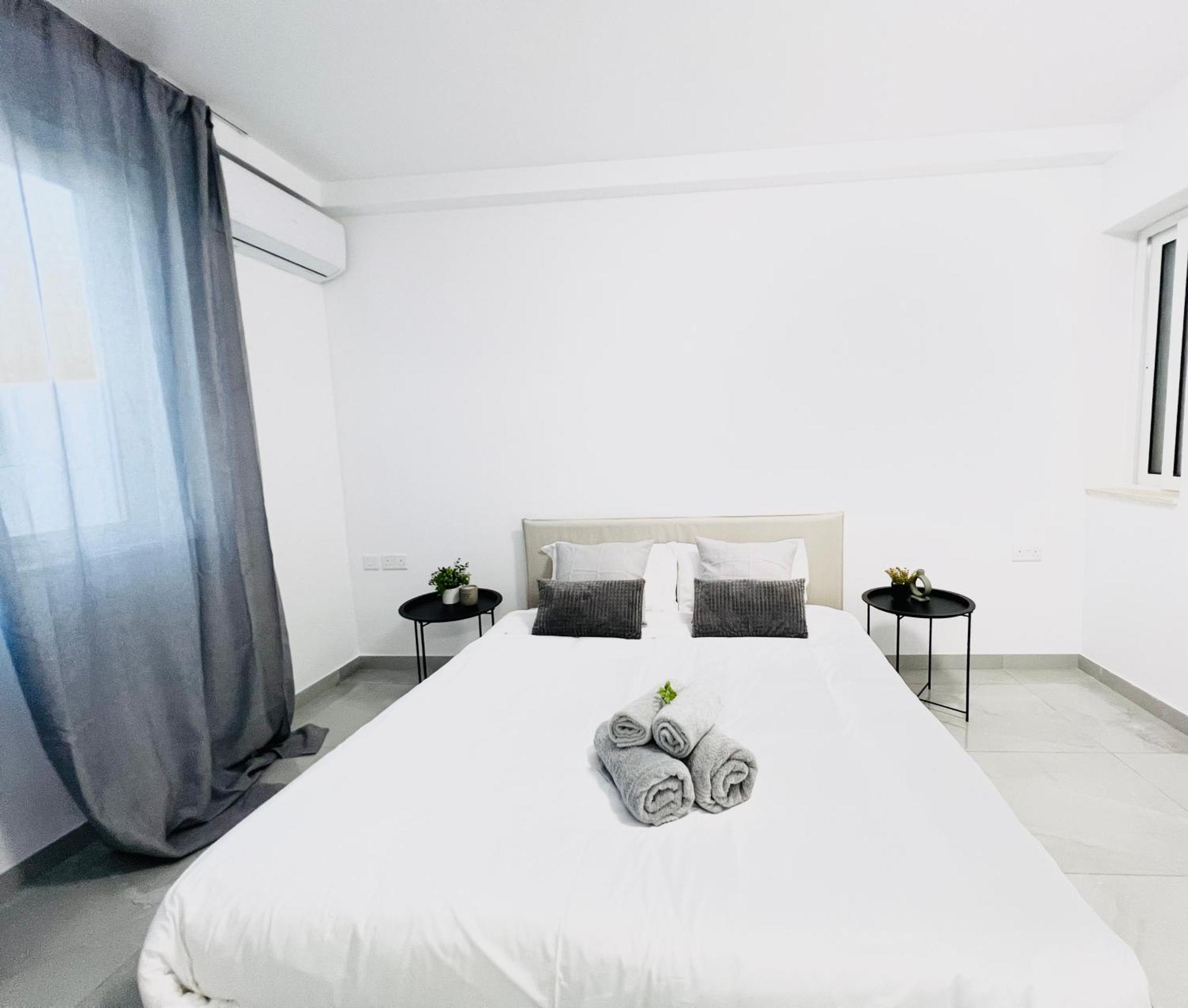 Sunshine Suits - Brand New Apartments Msida Eksteriør bilde